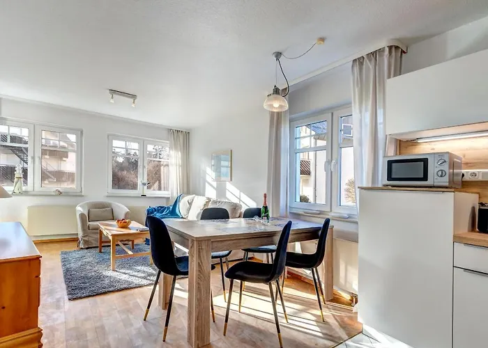Strandnaehe!! Moderne Ferienwohnung Fuer 6 Personen